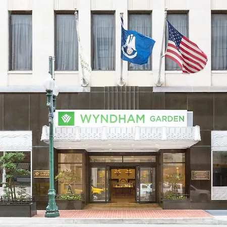 Wyndham Garden Baronne Plaza Hotel